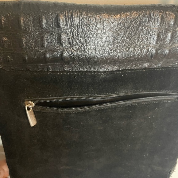 Vintage black suede and alligator crossbody bag - Picture 11 of 13